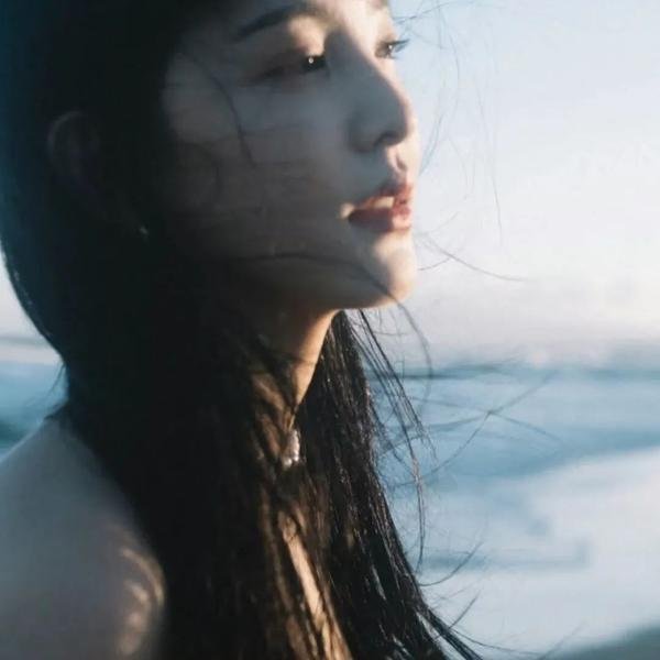 楼外青山